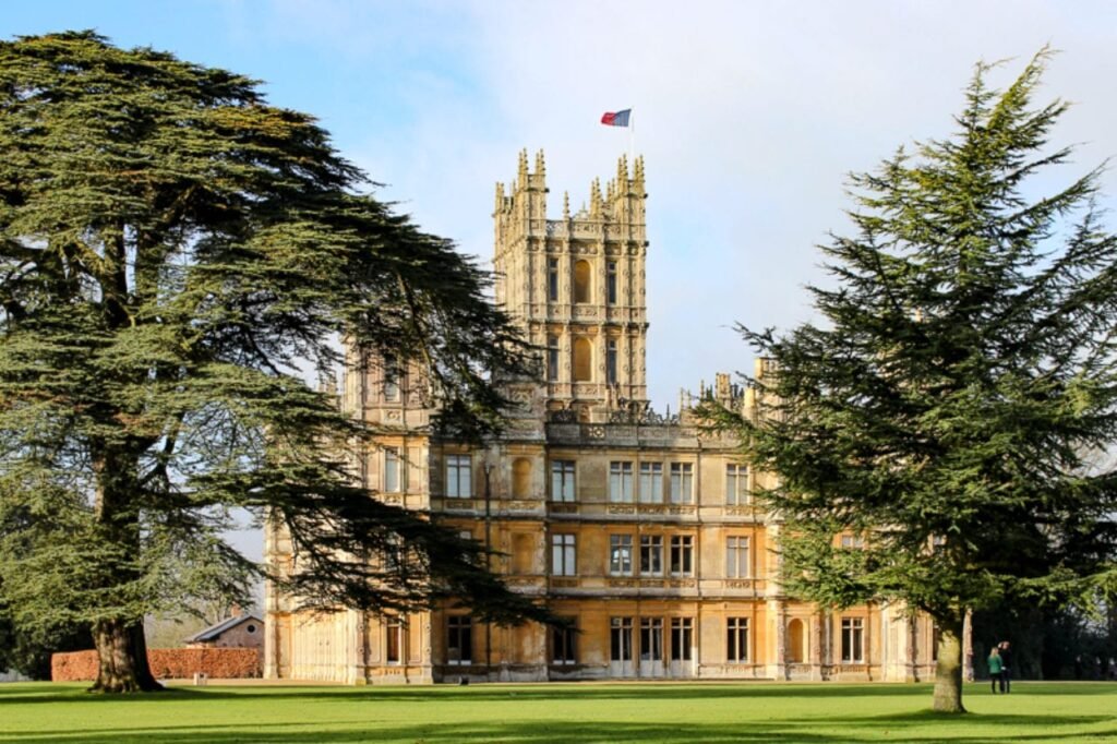 Highclere Castle Tours From London